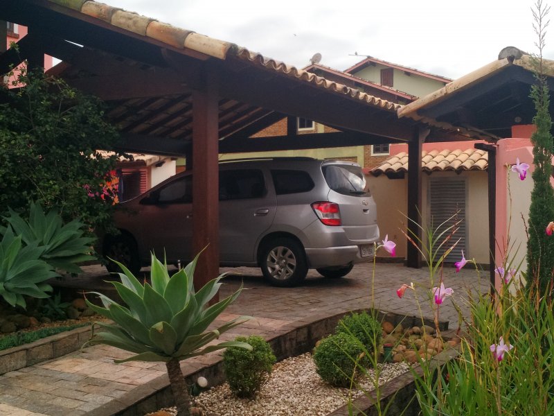 imóvel com 1093m² - Camboinhas - Niterói