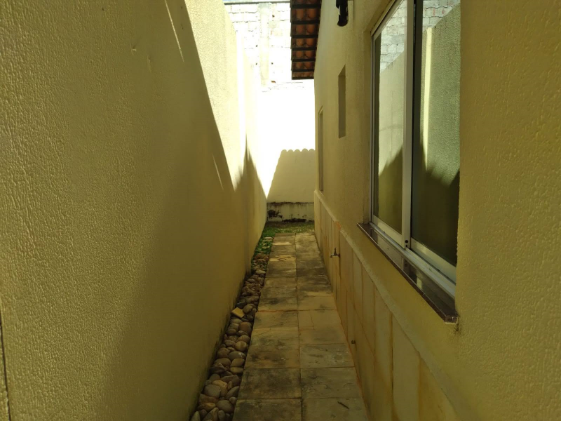 Casa de condomínio à venda Lagoa Redonda com 112m² e 3 quartos por R$ 470.000 - 777299432-dd2ea31a-4c94-4435-bc42-ba76be6517a0.png