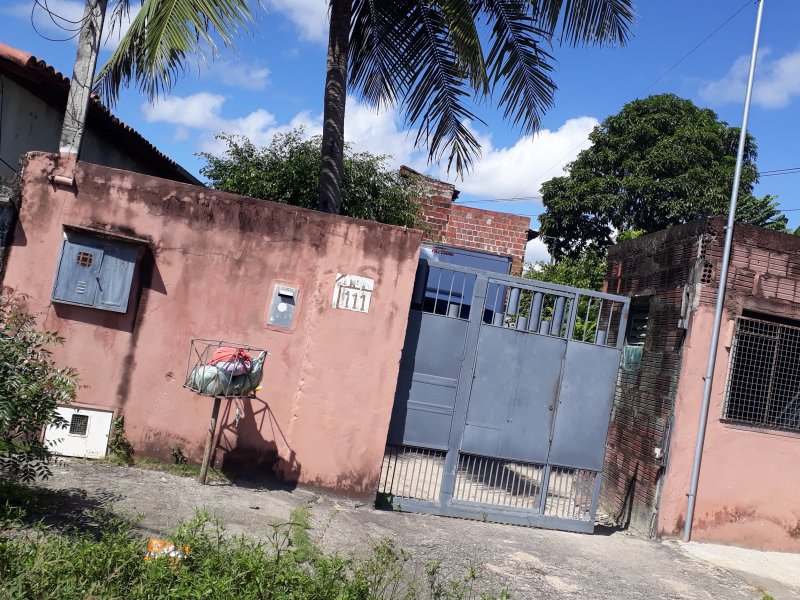 Casa à venda Parque industrial  com 435m² e 2 quartos por R$ 200.000 - 1627513512-20190709-095819.jpg