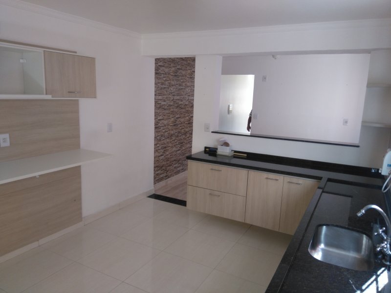 Casa à venda Cidade das Flores com 190m² e 3 quartos por R$ 520.000 - 1311662842-dsc-0008.JPG