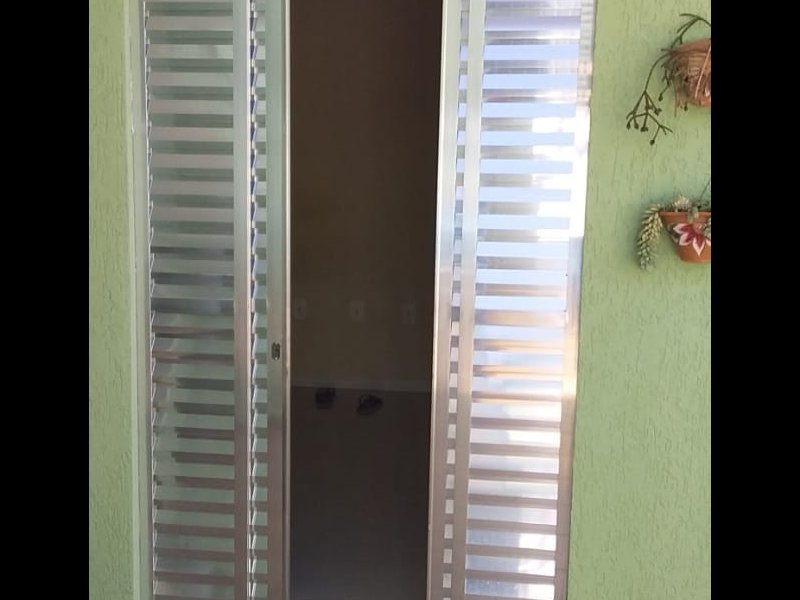 Casa à venda Jardim Beatriz com 642m² e 5 quartos por R$ 1.100.000 - 1557824779-img-20200424-wa0079.jpg