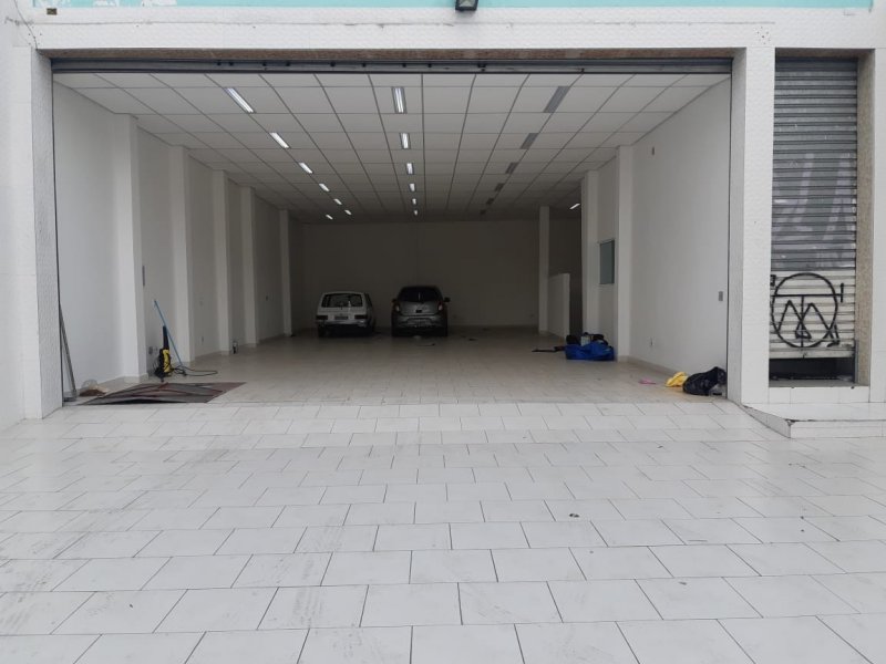 Comercial para alugar Vila Santa Cruz (Zona Leste) com 536m² e  quartos por R$ 6.500 - 1144759594-salao-01-17.jpeg