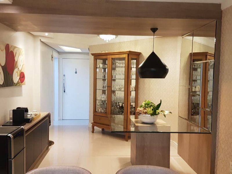 Apartamento à venda Centro com 109m² e 3 quartos por R$ 600.000 - 1720922077-8b2928ac-e238-4d91-a0dc-c932735032cb.jpeg