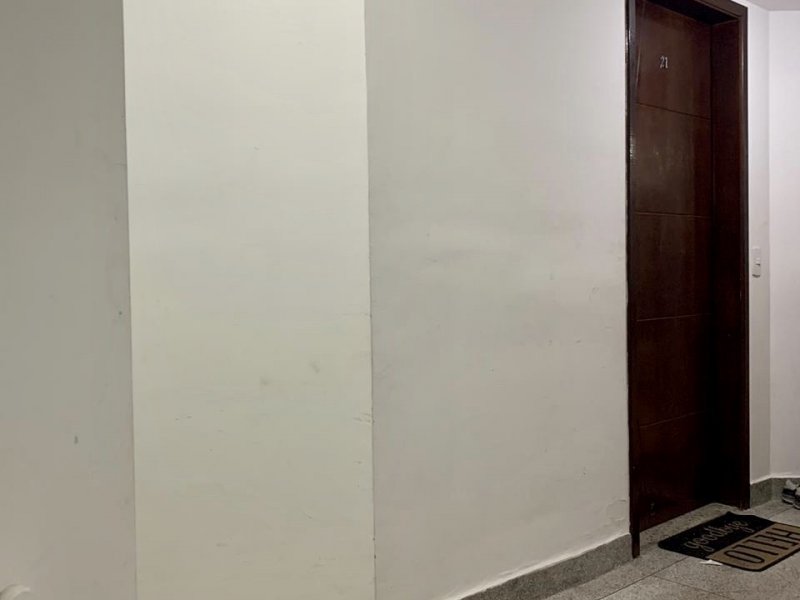 Apartamento à venda Parque São Vicente com 54m² e 2 quartos por R$ 276.000 - 1592501207-hall-externo.JPG