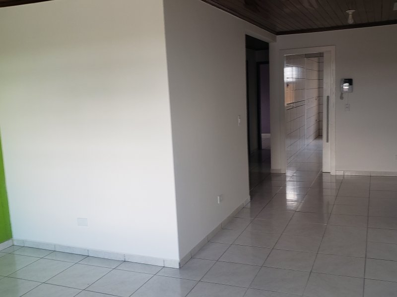 Casa à venda Costeira com 251m² e 3 quartos por R$ 500.000 - 1617986221-20200520-145753.jpg