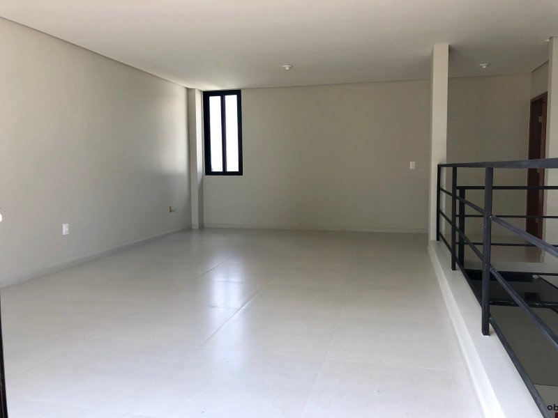 Casa à venda Mirante com 225m² e 4 quartos por R$ 575.000 - 1228095002-img-9217.jpg