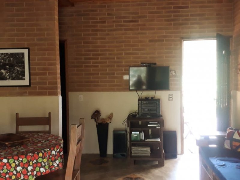 Chácara à venda Setor Socioeconômico 21 com 2000m² e 3 quartos por R$ 450.000 - 1127025980-4308d9c6-f27f-4b27-ab63-ef48a65b6af7.jpg