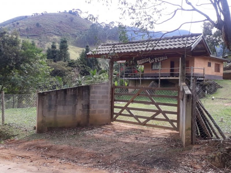 Chácara à venda Setor Socioeconômico 21 com 2000m² e 3 quartos por R$ 450.000 - 131983040-76d182f1-700b-45c2-b365-68e48c62bc4f.jpg