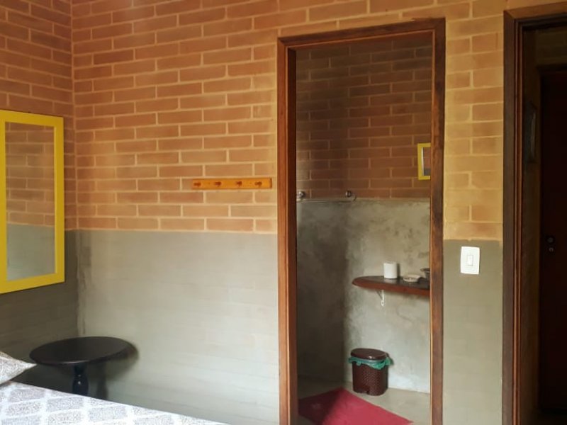 Chácara à venda Setor Socioeconômico 21 com 2000m² e 3 quartos por R$ 450.000 - 1894940222-db208c49-df2a-4b61-9587-ad092656375c.jpg