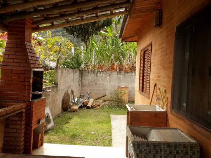 Chácara à venda Setor Socioeconômico 21 com 2000m² e 3 quartos por R$ 450.000 - 1933469614-0acbd9cf-ef19-4f99-a3b1-4a15800e2eea.jpg
