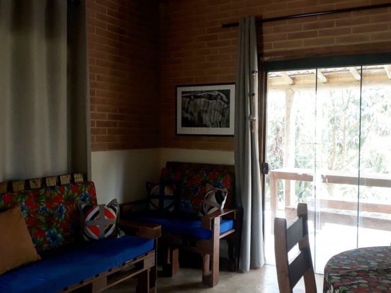 Chácara à venda Setor Socioeconômico 21 com 2000m² e 3 quartos por R$ 450.000 - 2094936588-951b6bdb-2866-4e46-8676-9a1201ddaeff.jpg