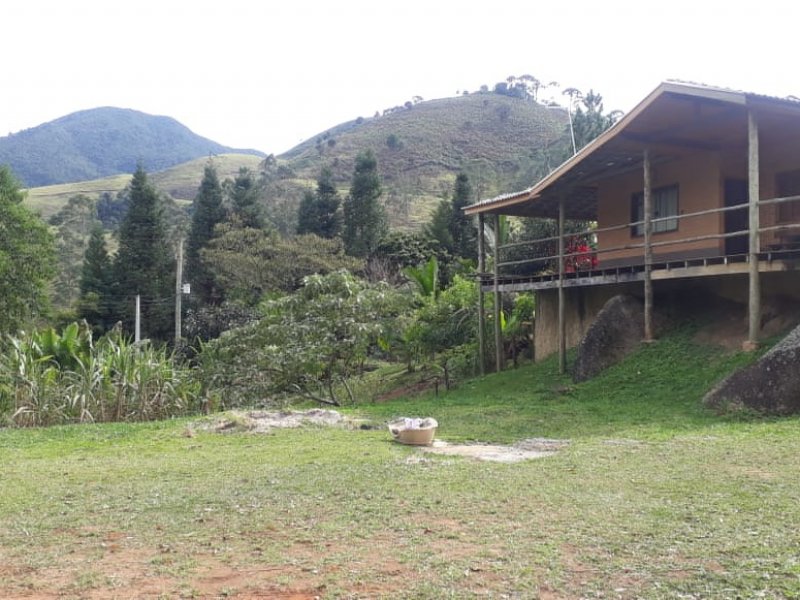 Chácara à venda Setor Socioeconômico 21 com 2000m² e 3 quartos por R$ 450.000 - 842980536-3e5d38a0-b48a-4f24-9fa4-0022d03af6e2.jpg