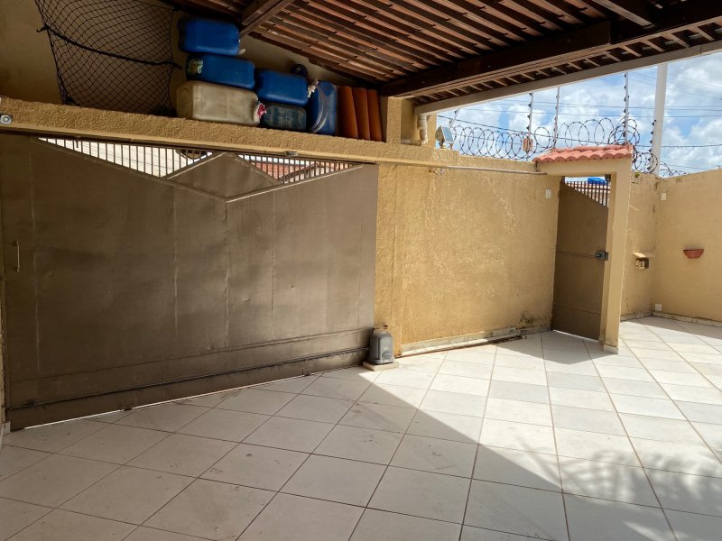 Casa à venda Nova Parnamirim com 400m² e 4 quartos por R$ 800.000 - 1564013445-img-4172.jpg