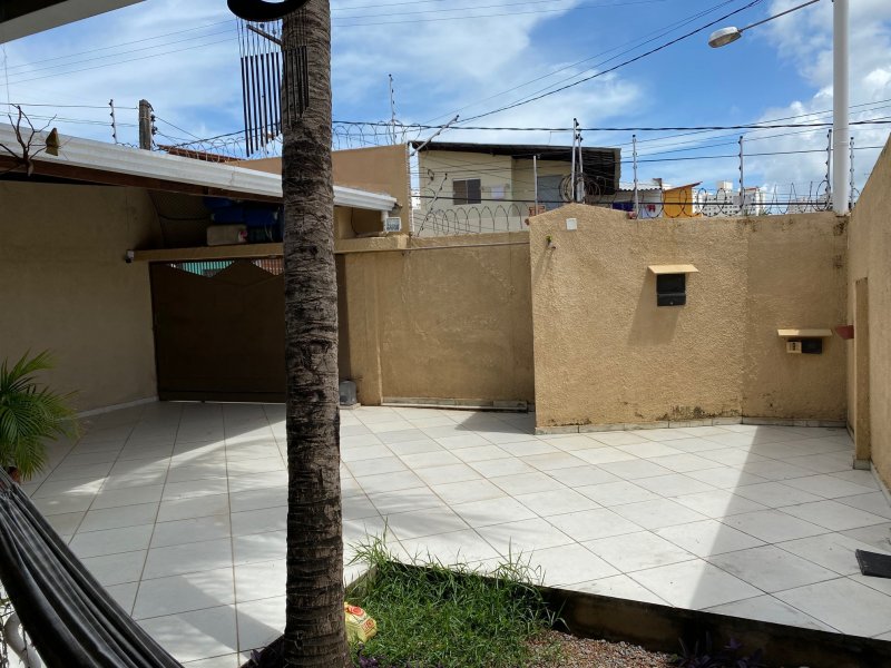 Casa à venda Nova Parnamirim com 400m² e 4 quartos por R$ 800.000 - 1669537831-img-4171.jpg