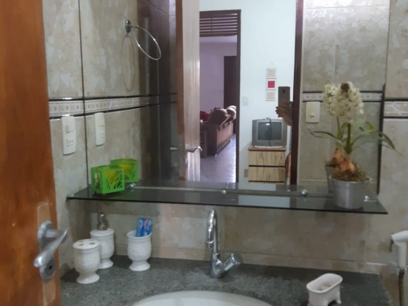 Casa à venda Nova Parnamirim com 400m² e 4 quartos por R$ 800.000 - 792019369-c6d1b098-0f62-40e6-a915-5e225fe6da8a.JPG