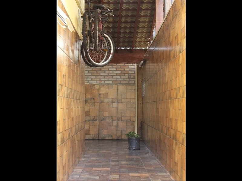 Casa de condomínio à venda Conjunto Residencial Nova Bertioga com 80m² e 2 quartos por R$ 320.000 - 435155127-corredor-ext-7.jpeg