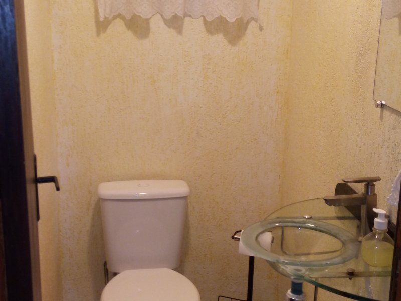 imóvel com 180m² - Fazendinha - Curitiba