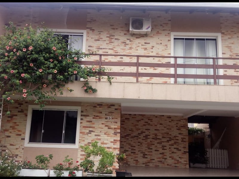 imóvel com 180m² - Fazendinha - Curitiba