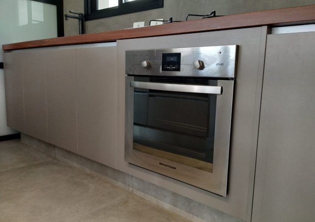 imóvel com 145m²