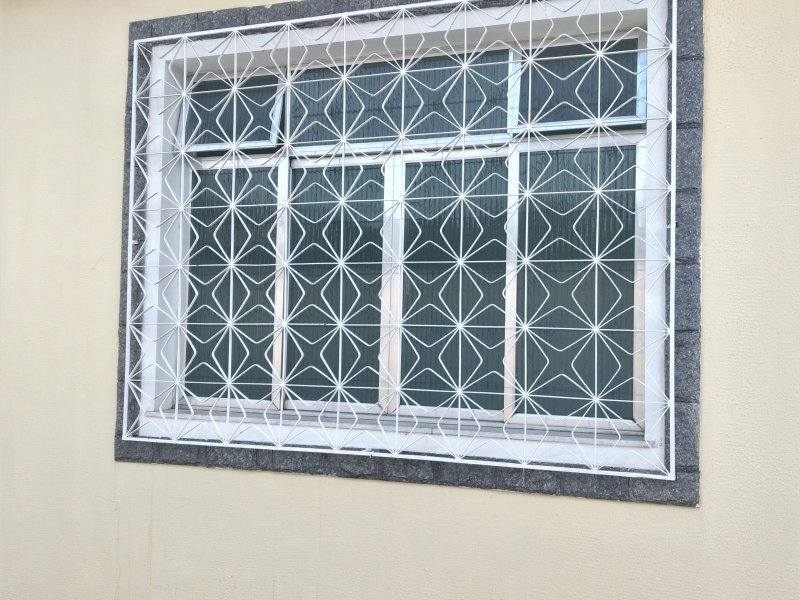 Casa para alugar Realengo com 136m² e 2 quartos por R$ 1.500 - 522258466-janela-quarto-frente.jpg