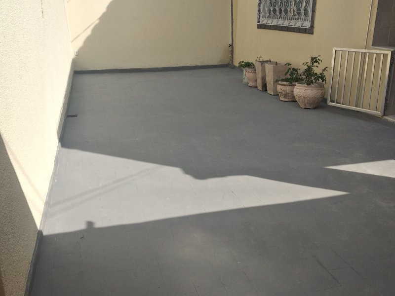 Casa para alugar Realengo com 136m² e 2 quartos por R$ 1.500 - 675881490-quintal-1.jpg