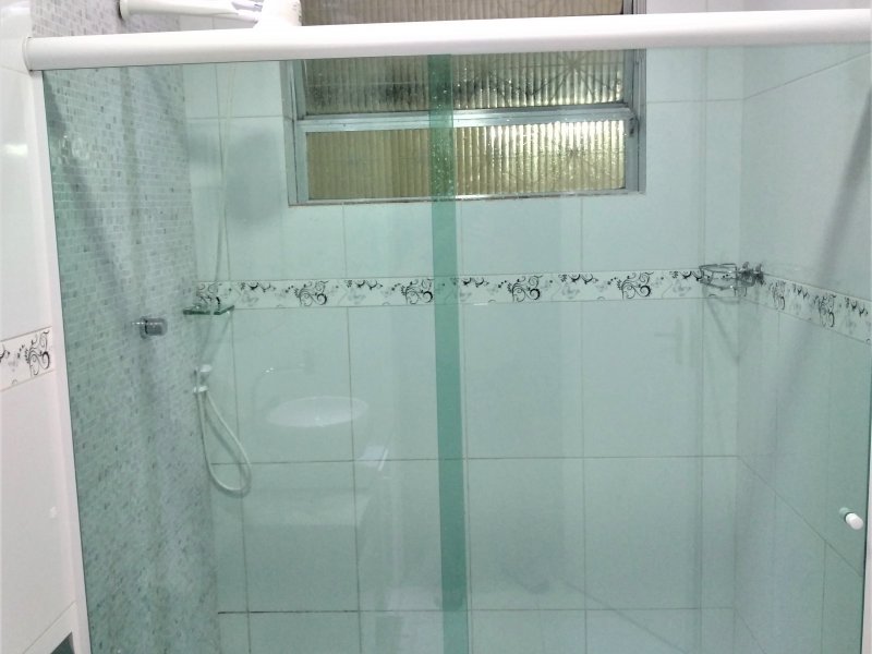 Casa para alugar Realengo com 136m² e 2 quartos por R$ 1.500 - 978836702-banheiro-box.jpg