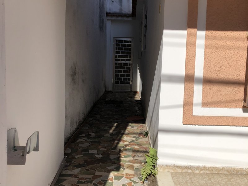 Casa à venda Grande Rio com 150m² e 3 quartos por R$ 400.000 - 1433875860-66d43559-c5a9-4936-b986-d45dc3d0d848.jpeg