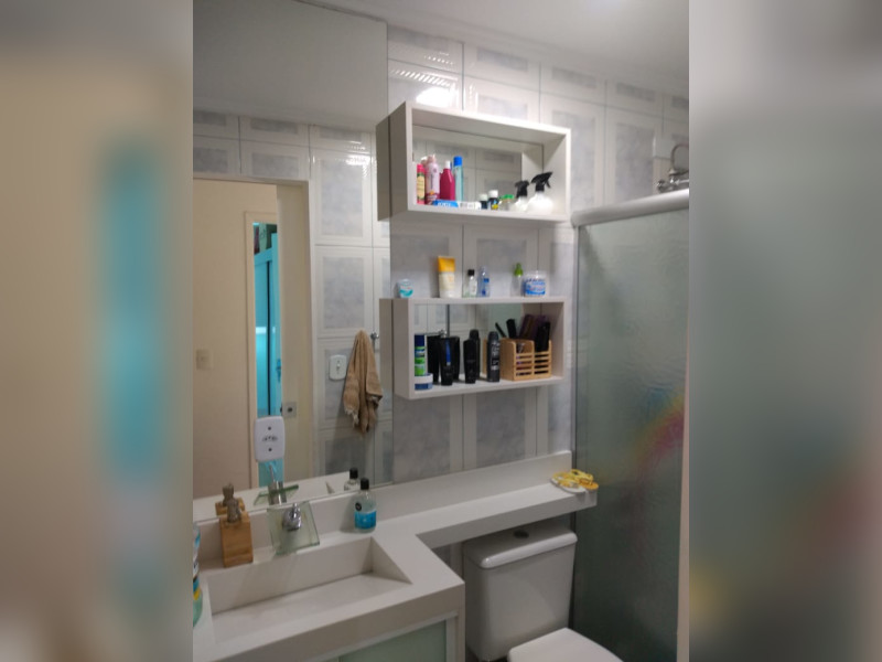 Apartamento à venda Centro - Jardim Pitangueiras  com 55m² e 2 quartos por R$ 240.000 - banheiro-6.jpeg