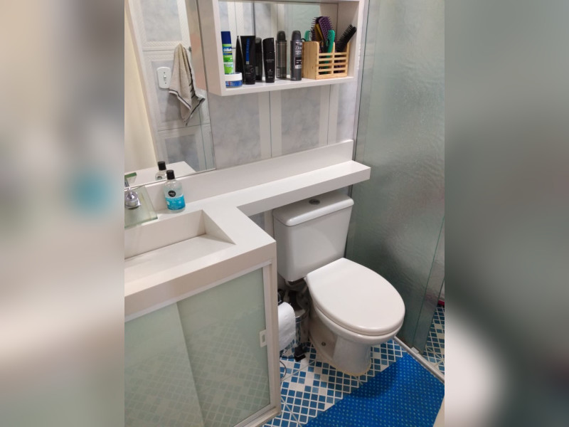 Apartamento à venda Centro - Jardim Pitangueiras  com 55m² e 2 quartos por R$ 240.000 - banheiro.jpeg
