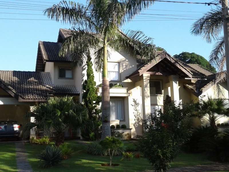 Casa de condomínio à venda Guaxinduva com 400m² e 4 quartos por R$ 2.500.000 - 1775103019-fachada-5.jpg