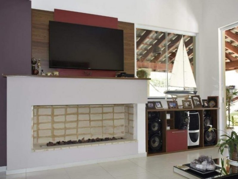 Casa de condomínio à venda Guaxinduva com 400m² e 4 quartos por R$ 2.500.000 - 24564213-lareira.jpg