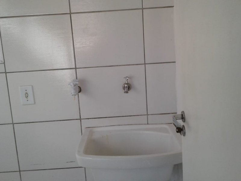 Apartamento à venda Jardim Centro Oeste com 44m² e 2 quartos por R$ 50.000 - 84293726-photo-2020-01-14-10-04-59-2.jpg