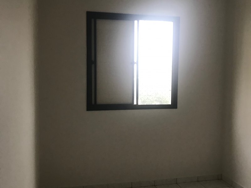 Apartamento à venda Vila Tupi com 50m² e 2 quartos por R$ 250.000 - 1930743906-quarto-1.jpg