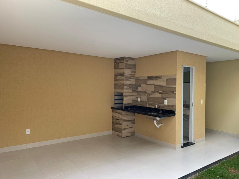 Casa à venda Jardim Atlântico com 165m² e 3 quartos por R$ 415.000 - 1793475119-dccbe87a-0378-46df-a3d5-d1b95257f28a.jpeg