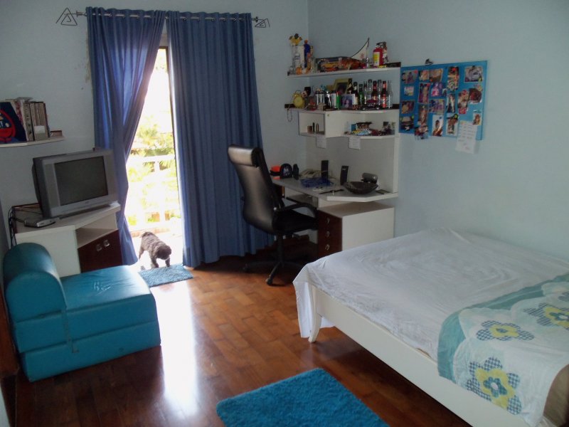 Casa de condomínio à venda Parque dos Pássaros com 510m² e 4 quartos por R$ 1.300.000 - 1478770315-suite-solteiro-com-closet-1.JPG