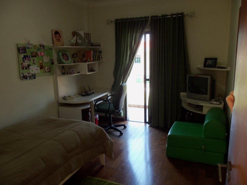 Casa de condomínio à venda Parque dos Pássaros com 510m² e 4 quartos por R$ 1.300.000 - 2041047455-suite-solteiro-com-closet-2.JPG