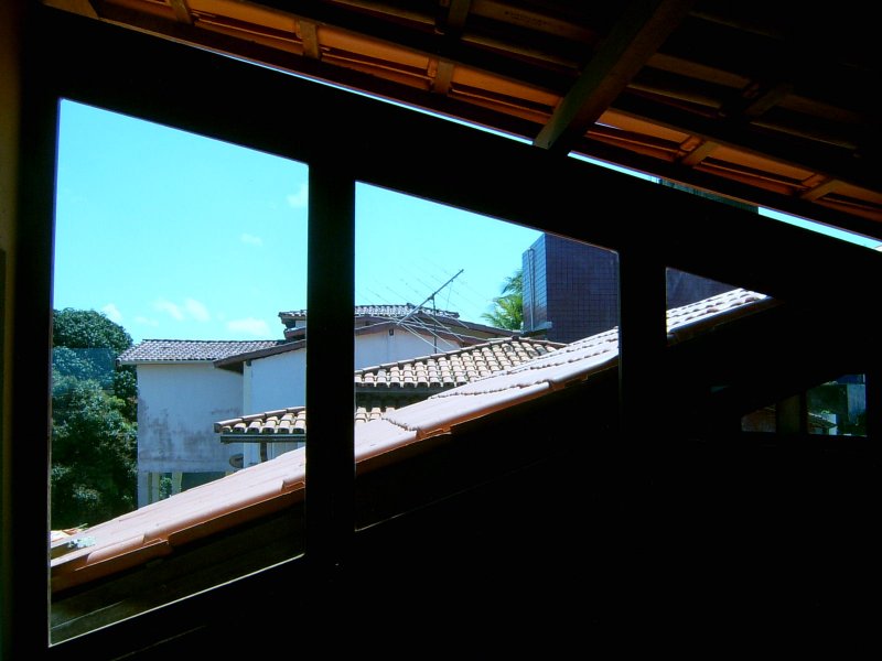 Casa de condomínio à venda Itapuã com 350m² e 5 quartos por R$ 950.000 - 1445124559-zenital-mezanino.jpg