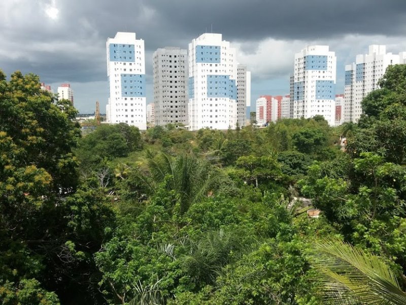 Casa de condomínio à venda Itapuã com 350m² e 5 quartos por R$ 950.000 - 638648137-vista-fundo.jpg