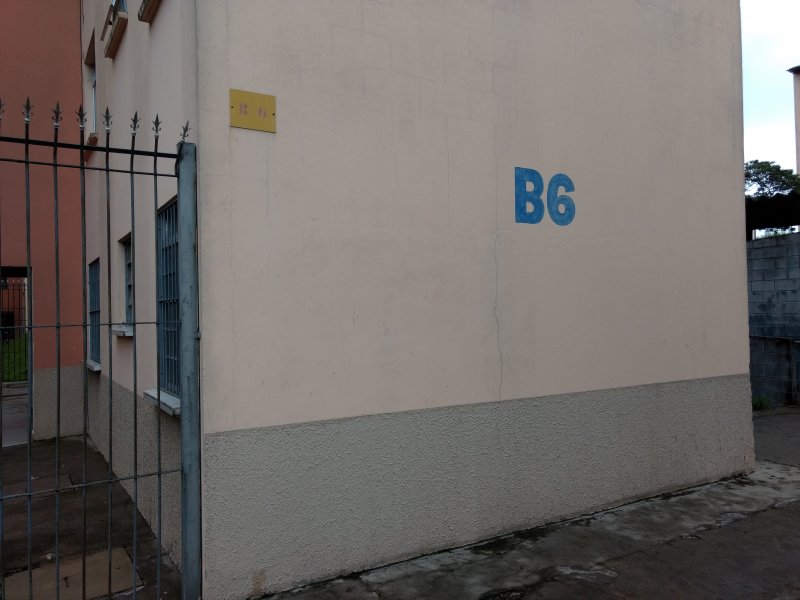 Apartamento à venda Conjunto Habitacional Fazenda do Carmo com 55m² e 2 quartos por R$ 120.000 - 1366308576-img-20200123-171617022-burst000-cover-top.jpg