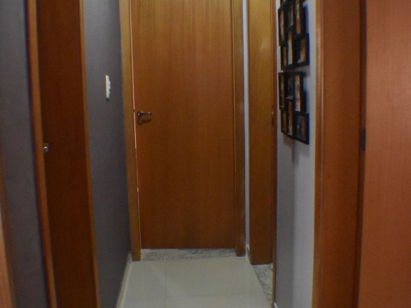 Apartamento à venda Alto Barroca com 73m² e 3 quartos por R$ 410.000 - 2120789457-corredor.jpg