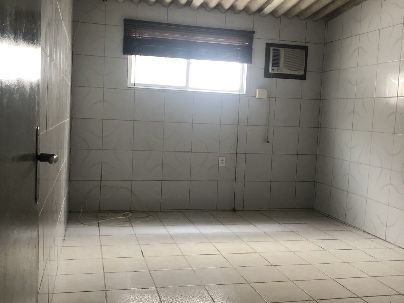 Apartamento à venda com 70m² e 2 quartos por R$ 75.000 - 234105042-36288b6a-e476-4116-9be2-11bd742b5f67.jpeg