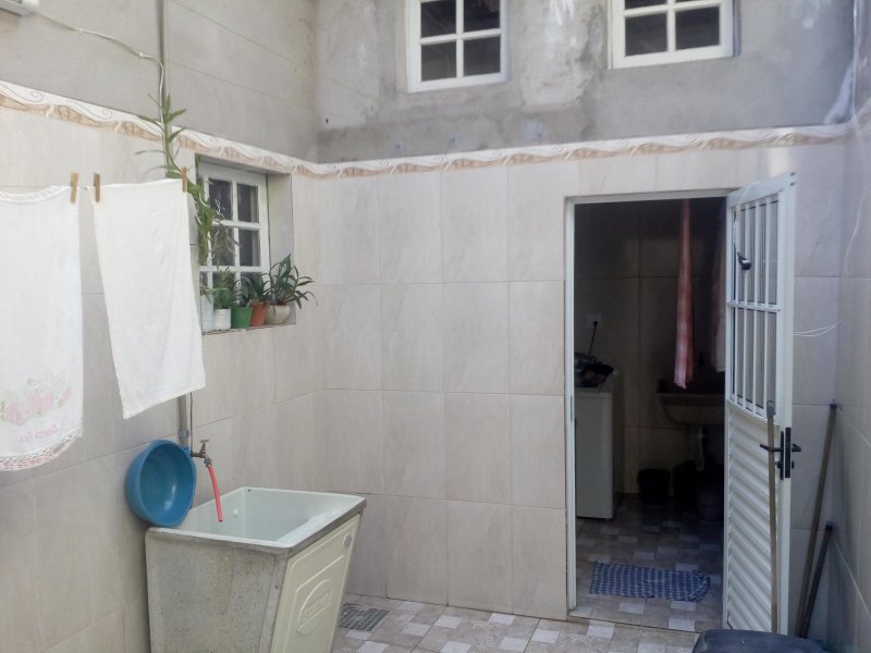 Casa à venda Parque Montreal com 370m² e 5 quartos por R$ 340.000 - 2040114259-img-20200319-151033.jpg