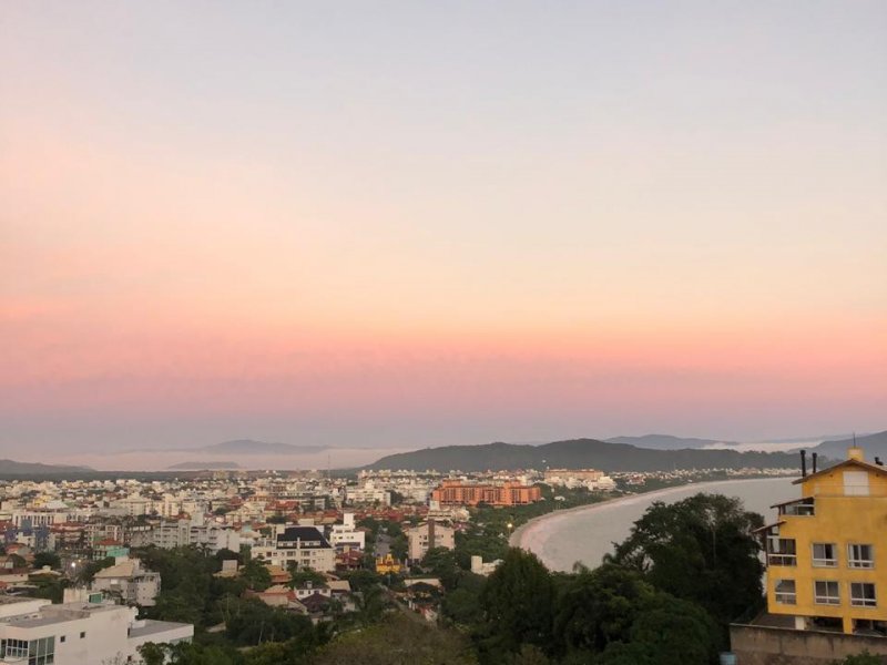 Apartamento à venda Jurerê com 198m² e 3 quartos por R$ 910.000 - 361205741-img-0808.JPG