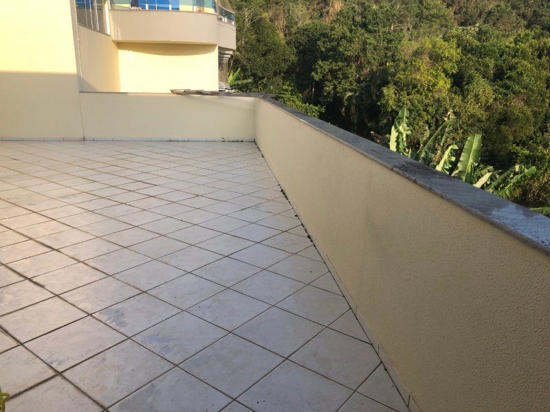 Apartamento à venda Jurerê com 198m² e 3 quartos por R$ 910.000 - 439268875-img-0795.JPG