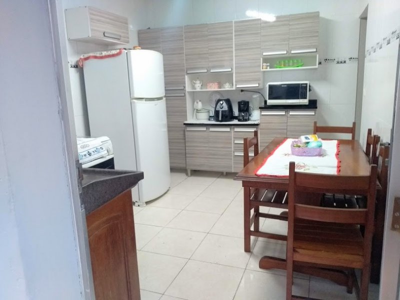Casa à venda Jardim Colorado com 250m² e 3 quartos por R$ 530.000 - 1420889405-img-20181009-173332749.jpg