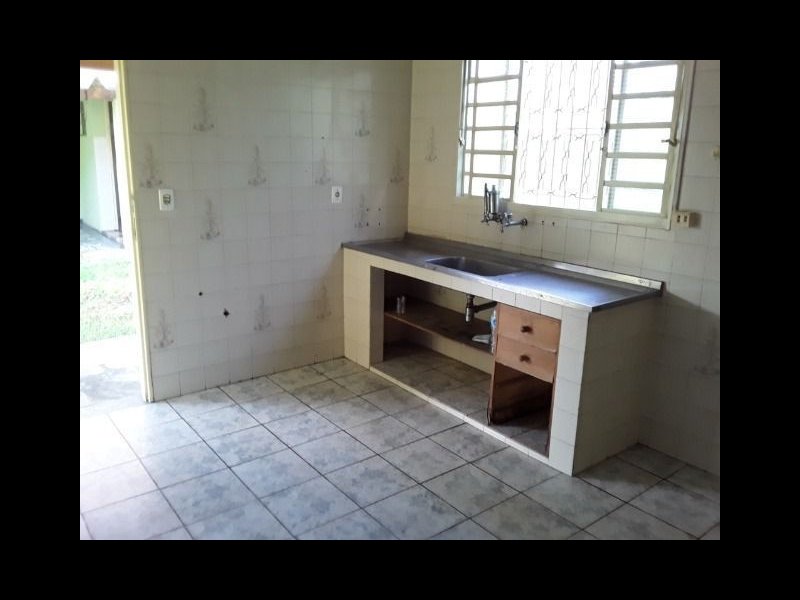 Casa à venda Jardim Emilia com 140m² e 2 quartos por R$ 240.000 - 1306600527-175035534449794.jpg