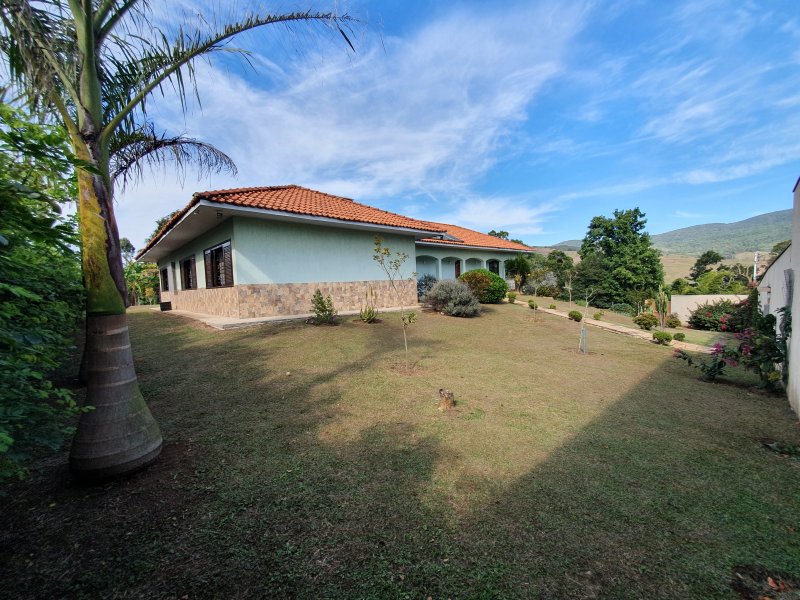 Casa de condomínio à venda Chácara Malota com 6000m² e 4 quartos por R$ 3.500.000 - 1681463073-20200623-105721.jpg