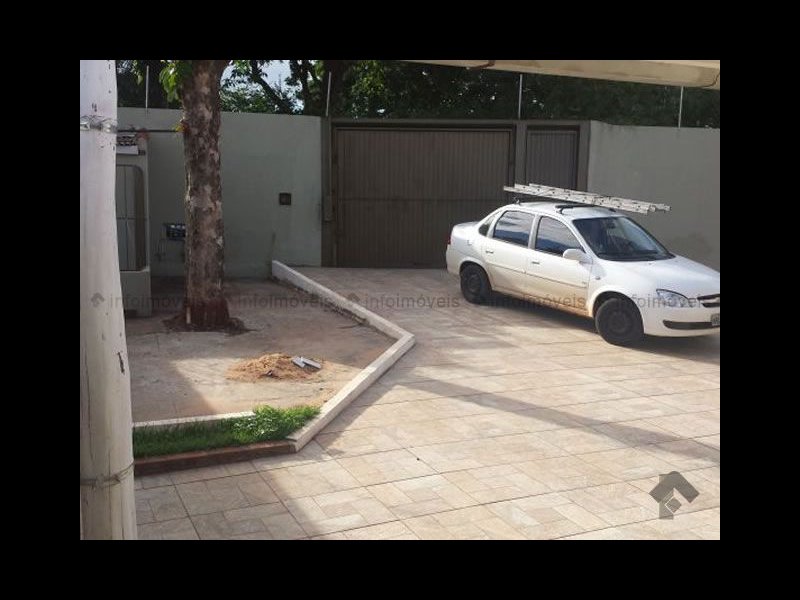 Casa à venda Jardim Autonomista com 698m² e 4 quartos por R$ 2 - 1552821345-entrada-garagem.jpg