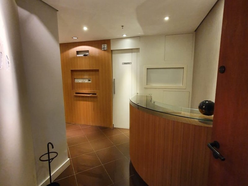 Comercial à venda Centro com 56m² e  quartos por R$ 330.000 - 691991738-whatsapp-image-2020-06-24-at-11.jpeg