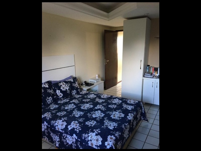 Apartamento à venda João Agripino com 257m² e 5 quartos por R$ 600.000 - 1085464130-suite-1.jpg